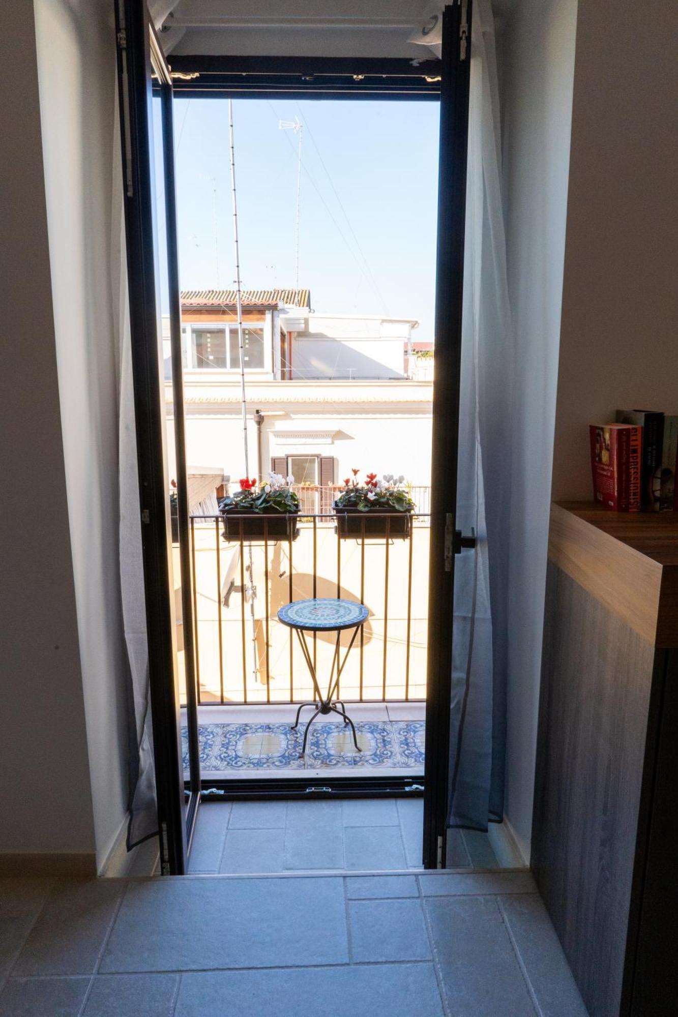 Duomo Guest House Барлетта Экстерьер фото
